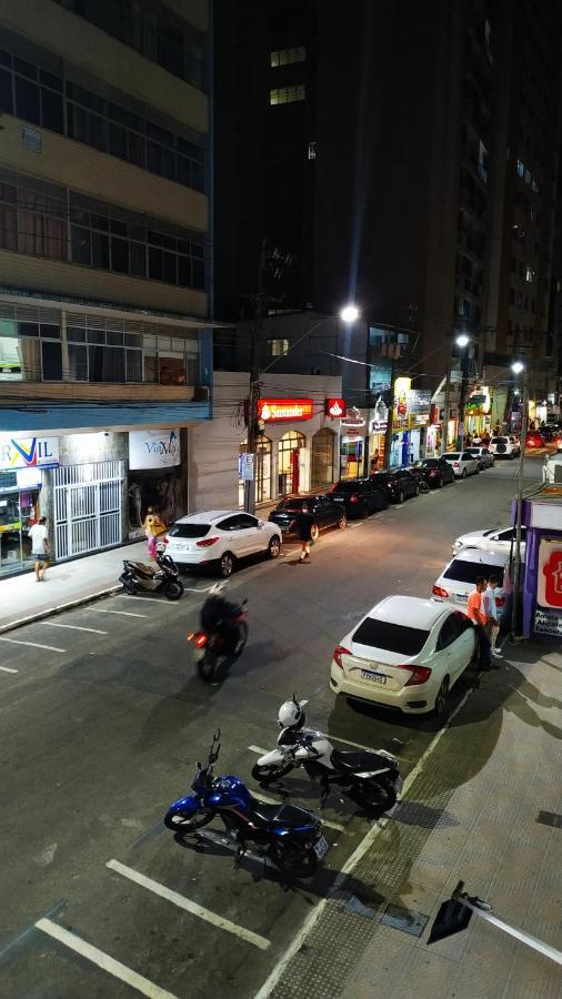 Quitinete A Poucos Passos Da Praia No Ponto Mais Central Da Cidade. 구아라파리 외부 사진